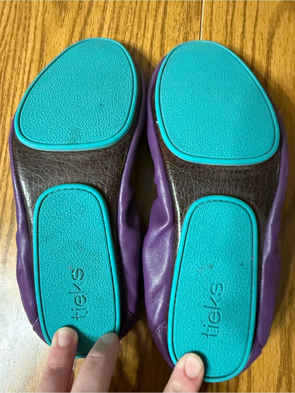 Like New Lilac Tieks Size 11 - Picture 4 of 4